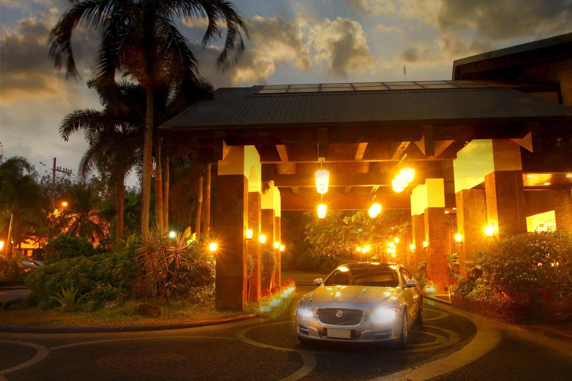 The Sulo Riviera Hotel Quezon City Ngoại thất bức ảnh
