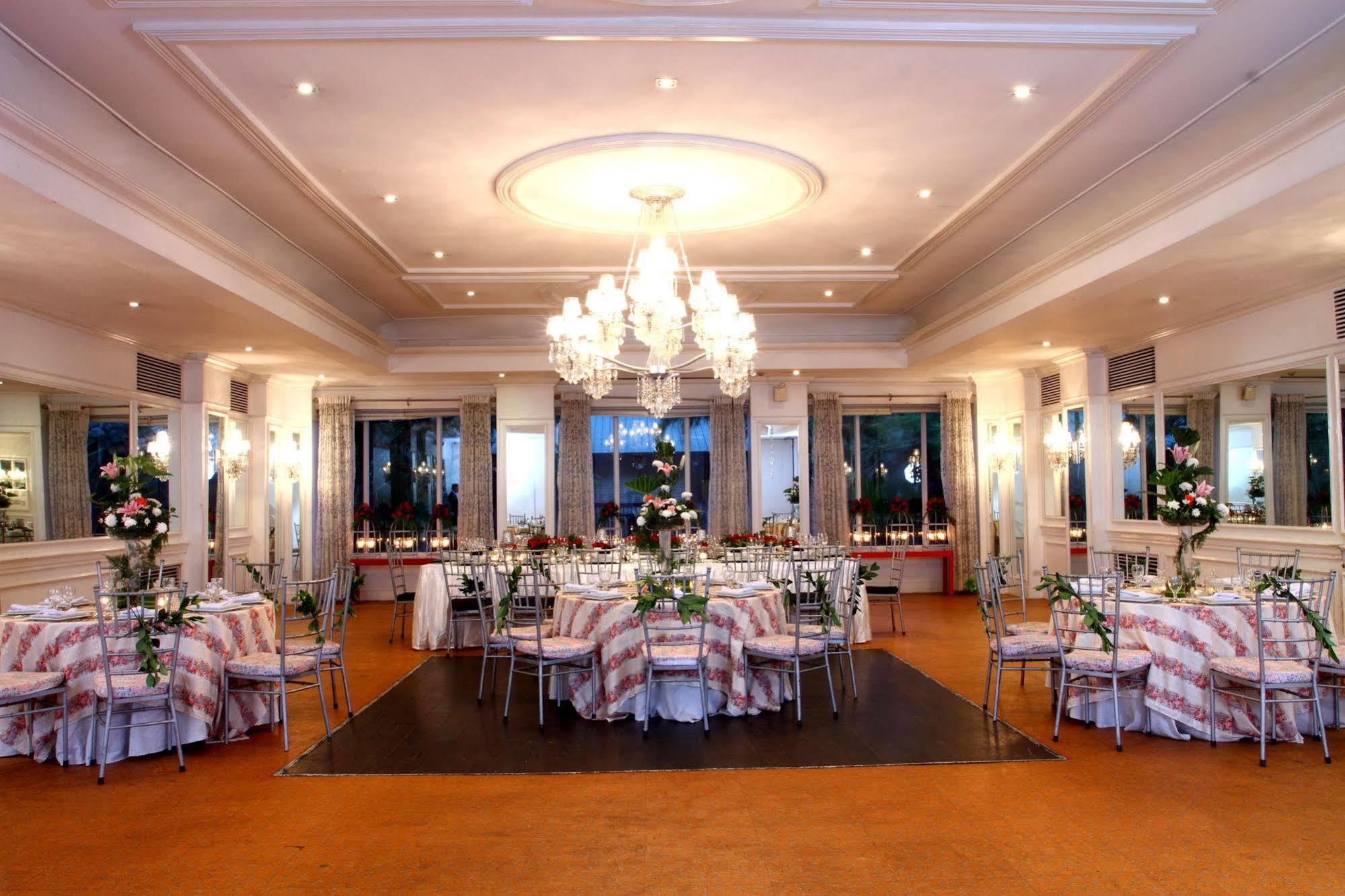 The Sulo Riviera Hotel Quezon City Ngoại thất bức ảnh